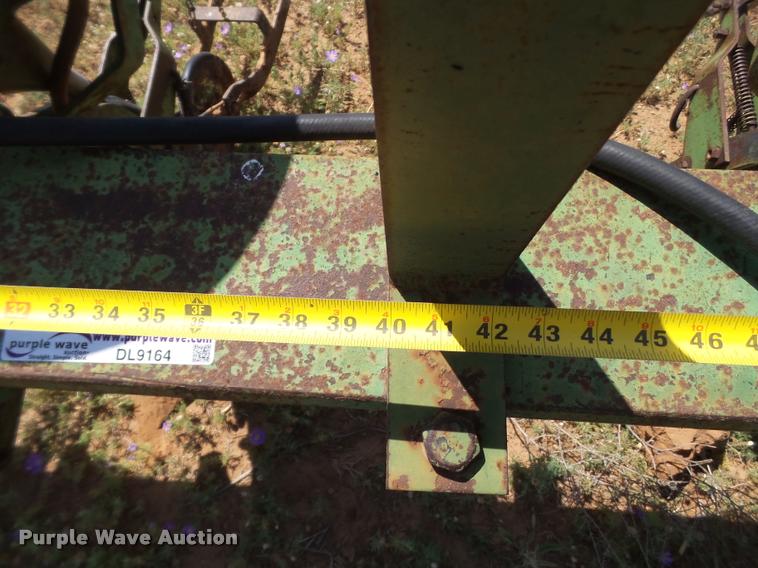 image for item DL9164 John Deere Buster planter