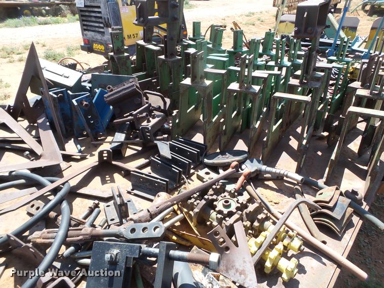 image for item DL9168 Cotton trailer