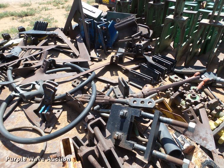 image for item DL9168 Cotton trailer