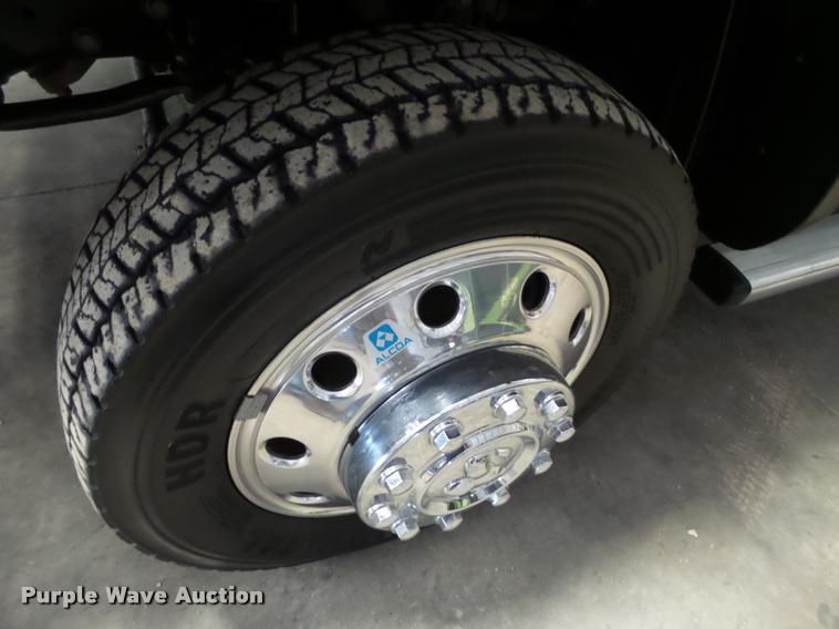 image for item DL9172 2013 Dodge Ram 4500 flatbed truck