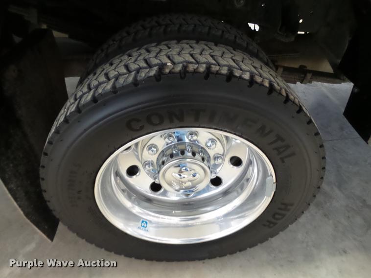 image for item DL9172 2013 Dodge Ram 4500 flatbed truck