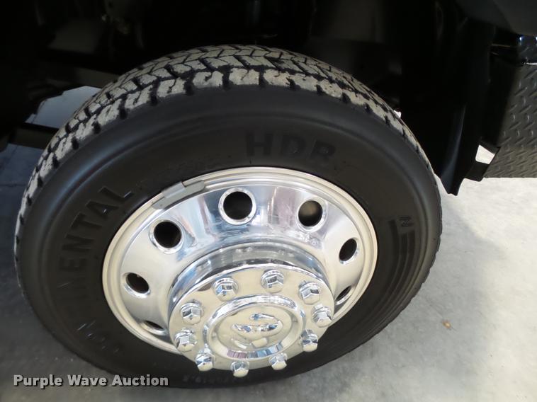 image for item DL9172 2013 Dodge Ram 4500 flatbed truck