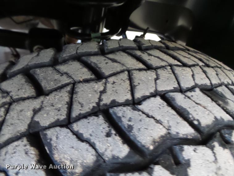 image for item DL9172 2013 Dodge Ram 4500 flatbed truck