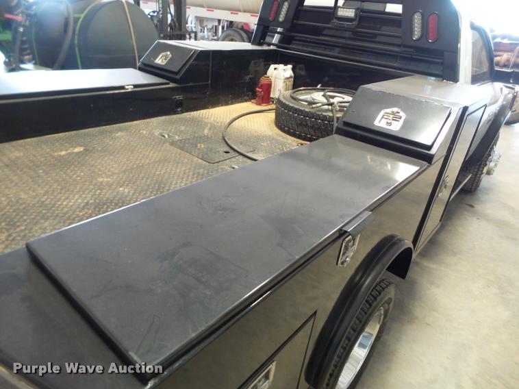 image for item DL9172 2013 Dodge Ram 4500 flatbed truck