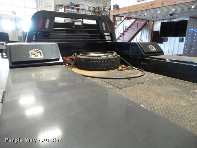 image for item DL9172 2013 Dodge Ram 4500 flatbed truck