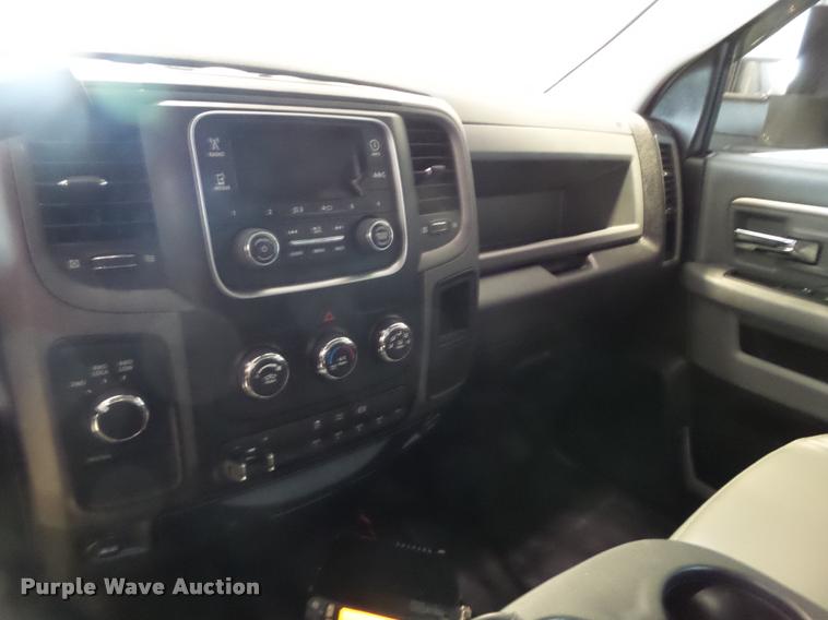 image for item DL9172 2013 Dodge Ram 4500 flatbed truck