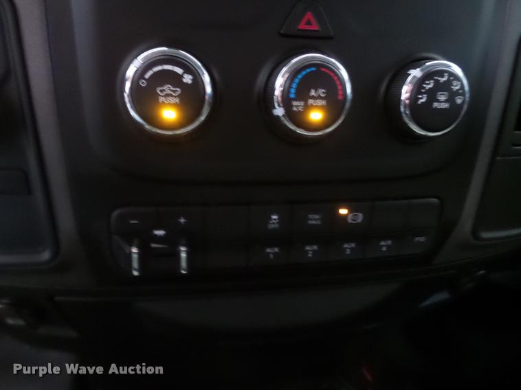 image for item DL9172 2013 Dodge Ram 4500 flatbed truck