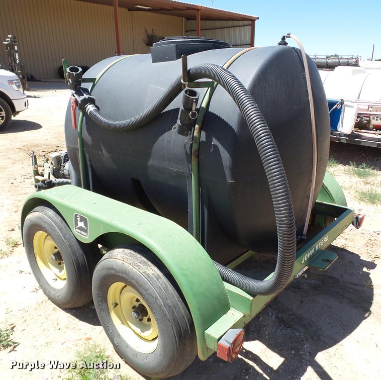 image for item DL9173 John Deere nurse tank