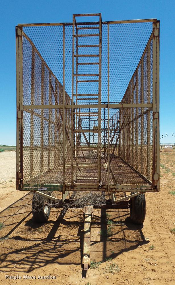 image for item DL9175 Cotton trailer