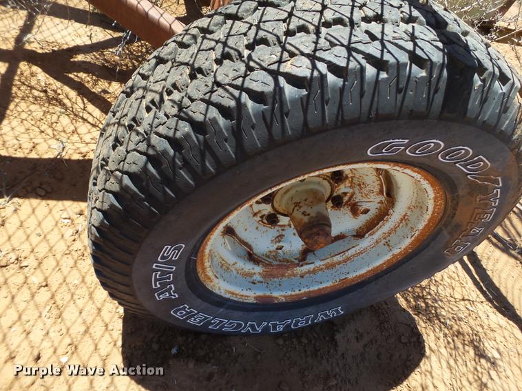 image for item DL9175 Cotton trailer