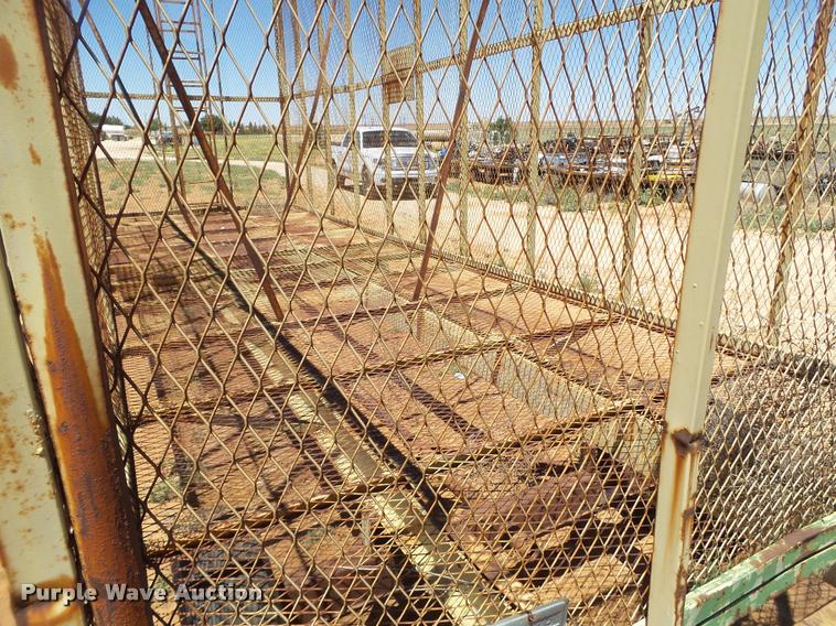 image for item DL9176 Cotton trailer