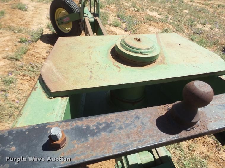 image for item DL9191 John Deere 965 switch plow