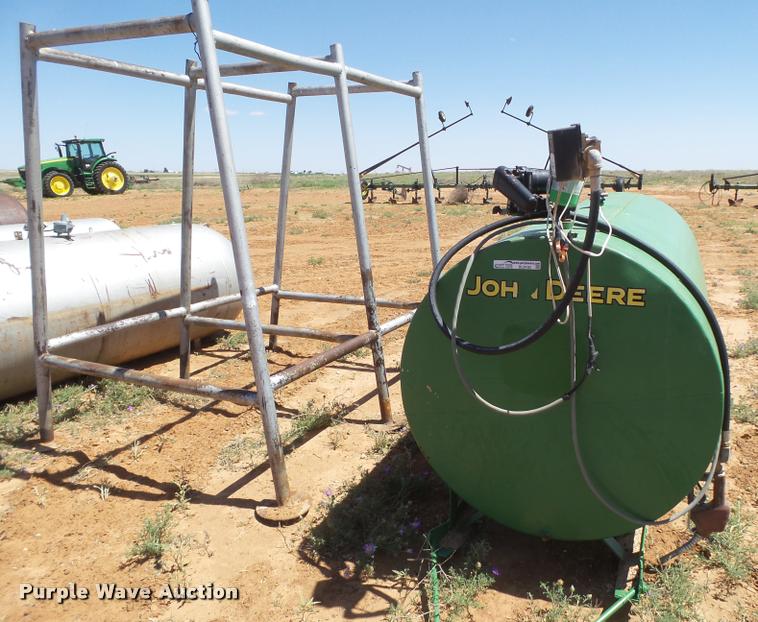 image for item DL9193 Fuel tank