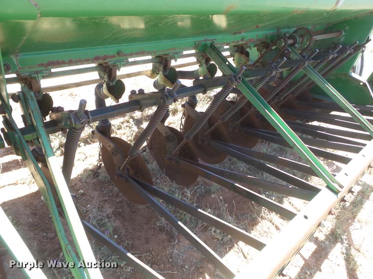 image for item DL9208 John Deere 8300 grain drill