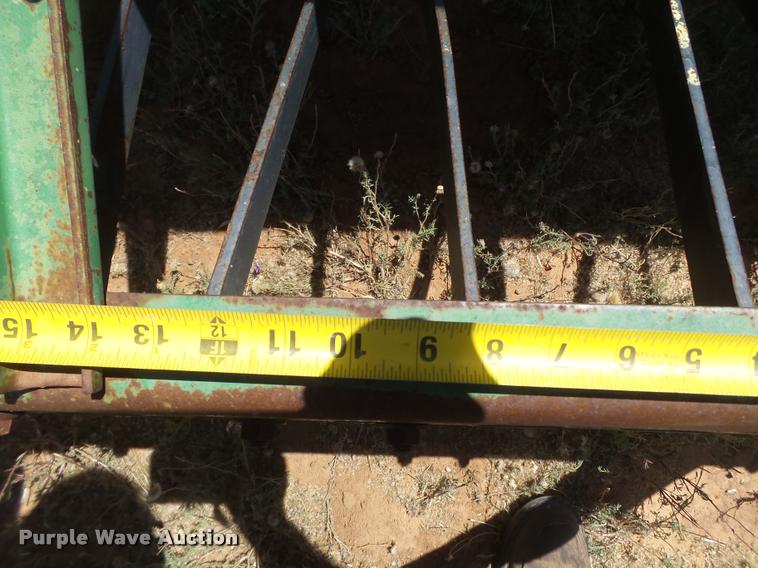 image for item DL9208 John Deere 8300 grain drill