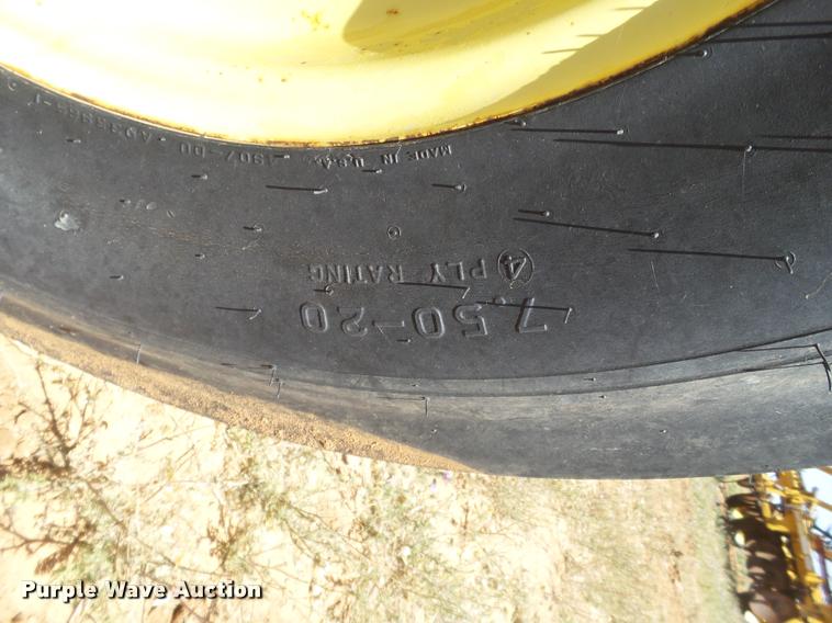 image for item DL9208 John Deere 8300 grain drill