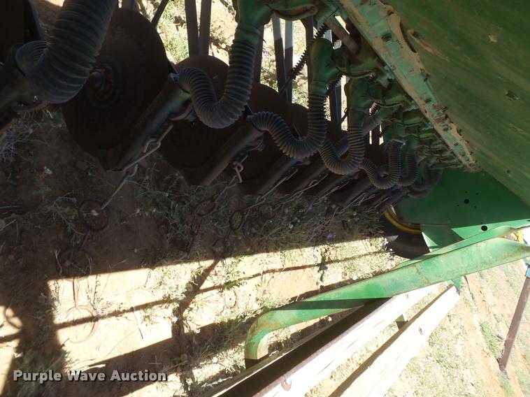 image for item DL9208 John Deere 8300 grain drill