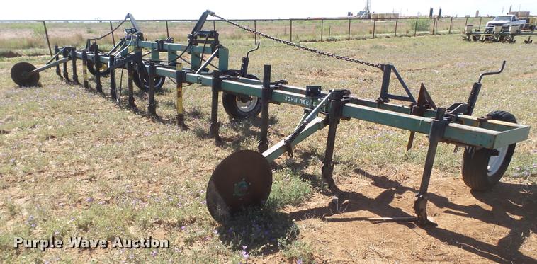 image for item DL9211 Hamby sweep plow