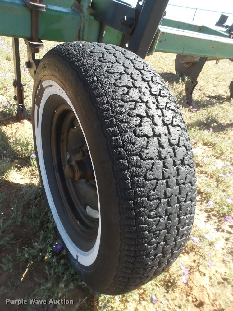 image for item DL9211 Hamby sweep plow