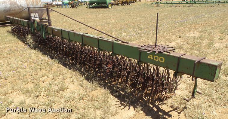 image for item DL9214 John Deere 400 rotary hoe