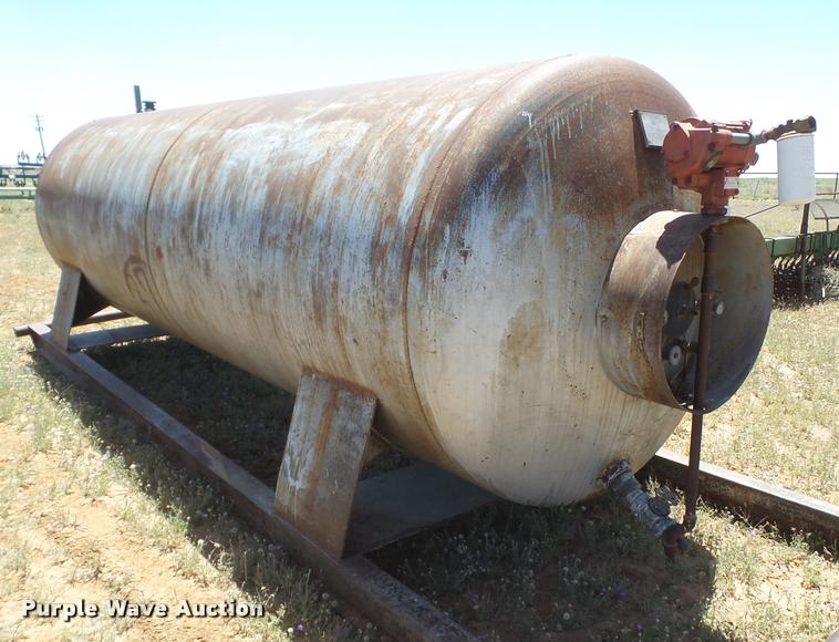 image for item DL9215 Fuel tank