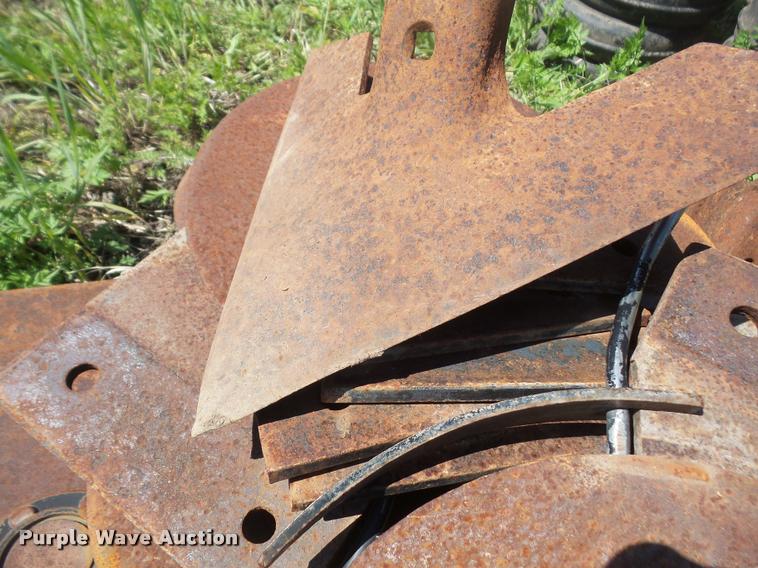 image for item DL9734 Implement parts