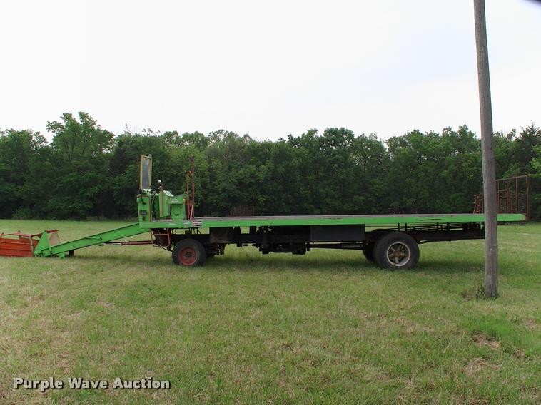 image for item DP9373 1972 Dew Eze Hay Mobile hay wagon