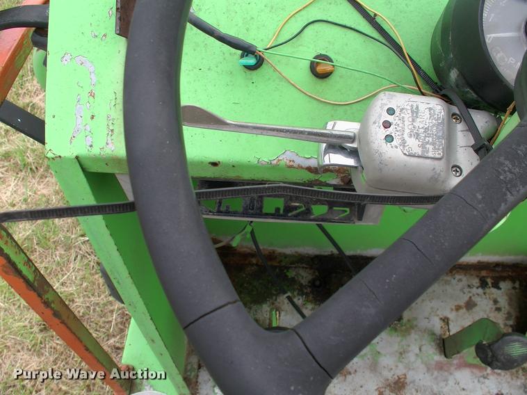 image for item DP9373 1972 Dew Eze Hay Mobile hay wagon