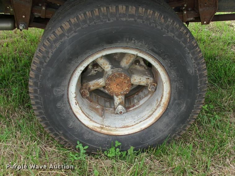 image for item DP9373 1972 Dew Eze Hay Mobile hay wagon