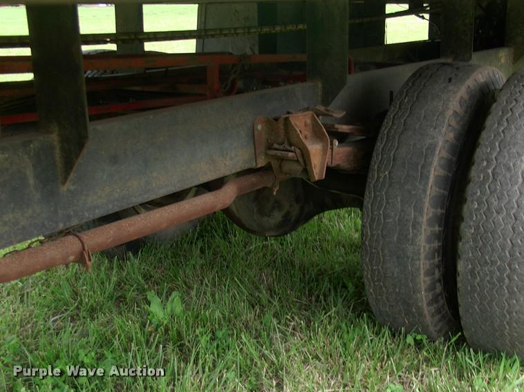 image for item DP9373 1972 Dew Eze Hay Mobile hay wagon