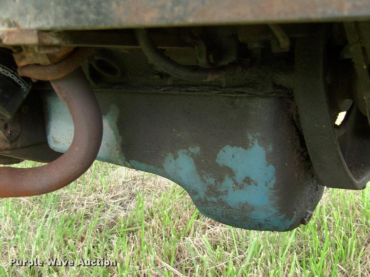 image for item DP9373 1972 Dew Eze Hay Mobile hay wagon