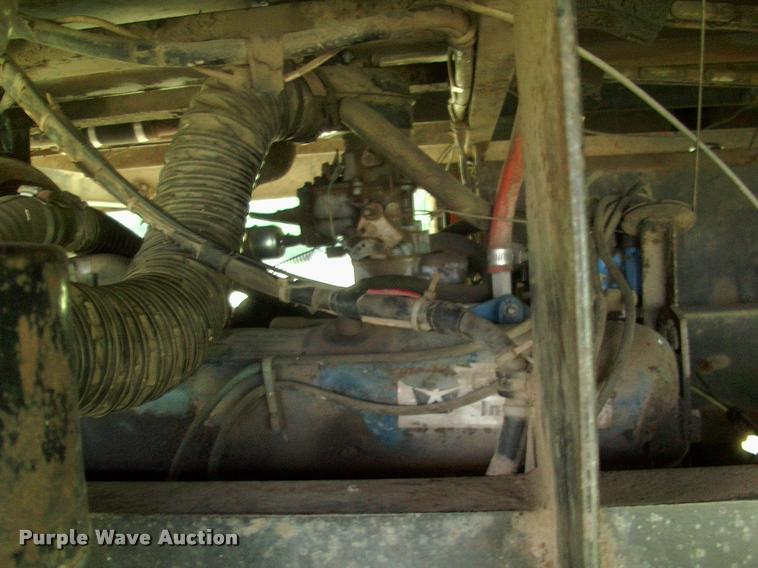 image for item DP9373 1972 Dew Eze Hay Mobile hay wagon