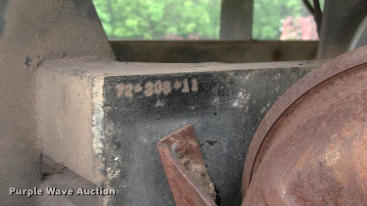 image for item DP9373 1972 Dew Eze Hay Mobile hay wagon