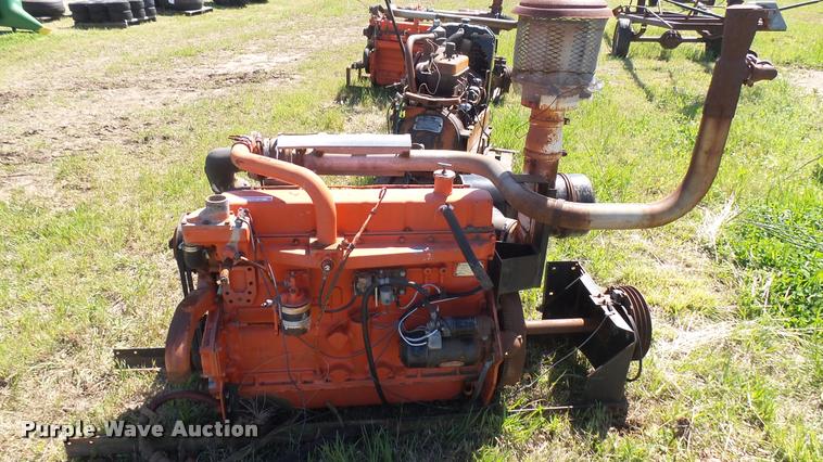 image for item DQ9134 Allis Chalmers 3500 six cylinder diesel engine