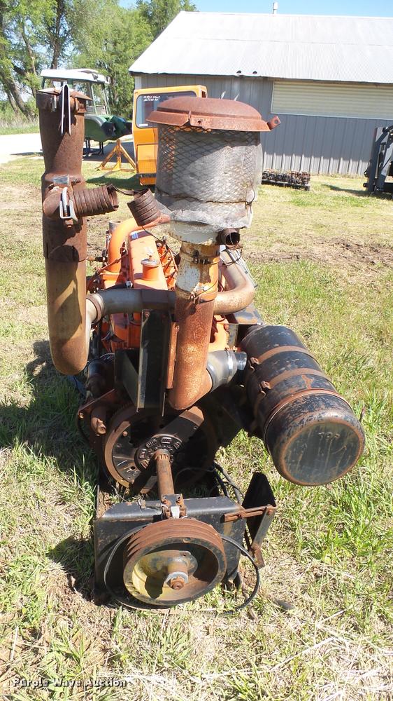 image for item DQ9134 Allis Chalmers 3500 six cylinder diesel engine