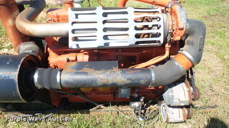image for item DQ9134 Allis Chalmers 3500 six cylinder diesel engine