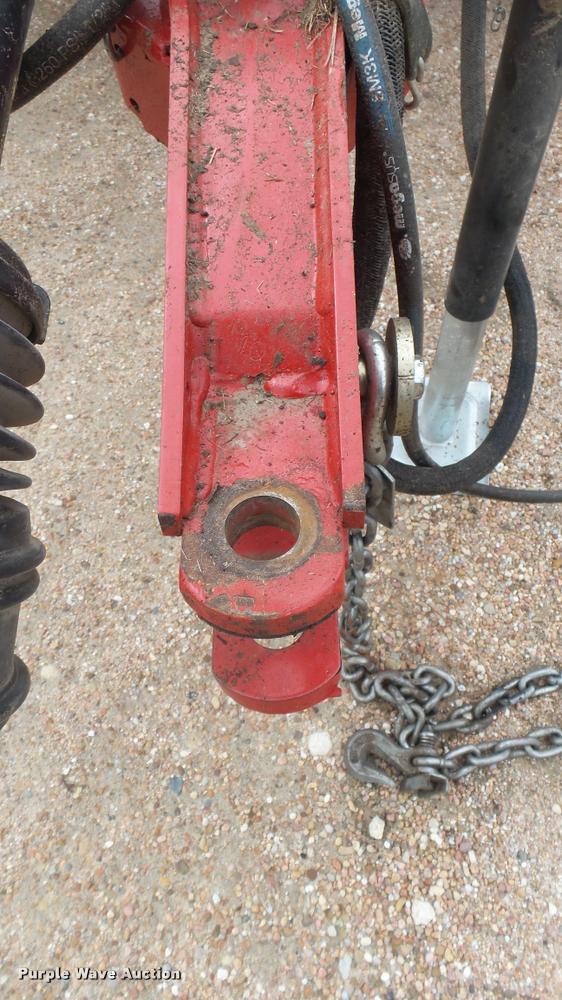 image for item DQ9197 2013 New Holland BR7090 round baler