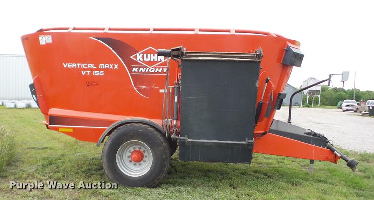 image for item J8622 2012 Kuhn VT156 vertical mixer