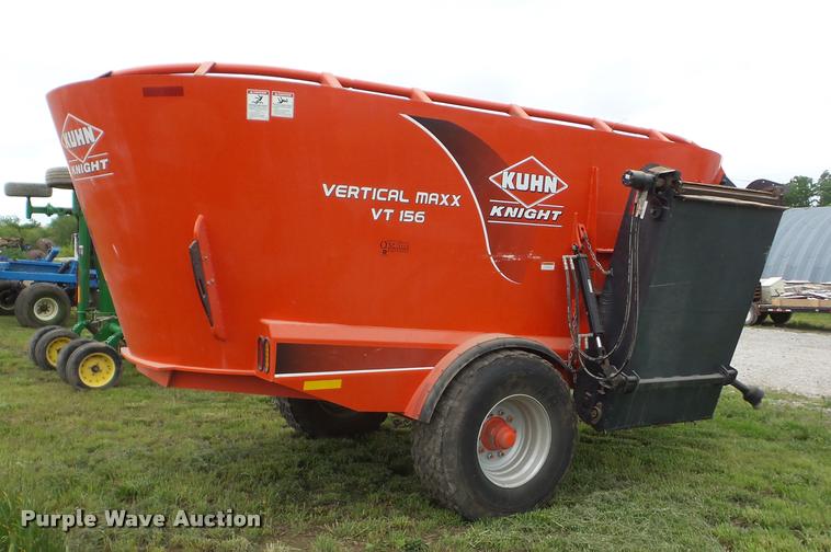 image for item J8622 2012 Kuhn VT156 vertical mixer
