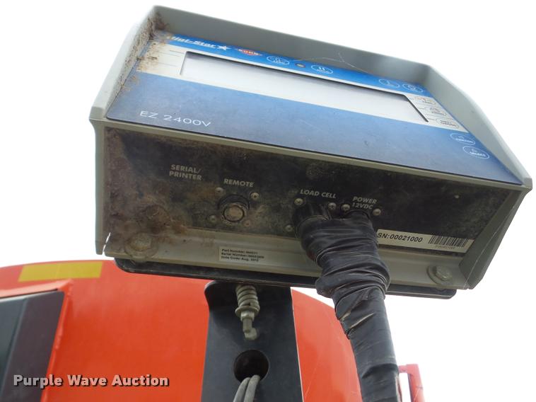 image for item J8622 2012 Kuhn VT156 vertical mixer