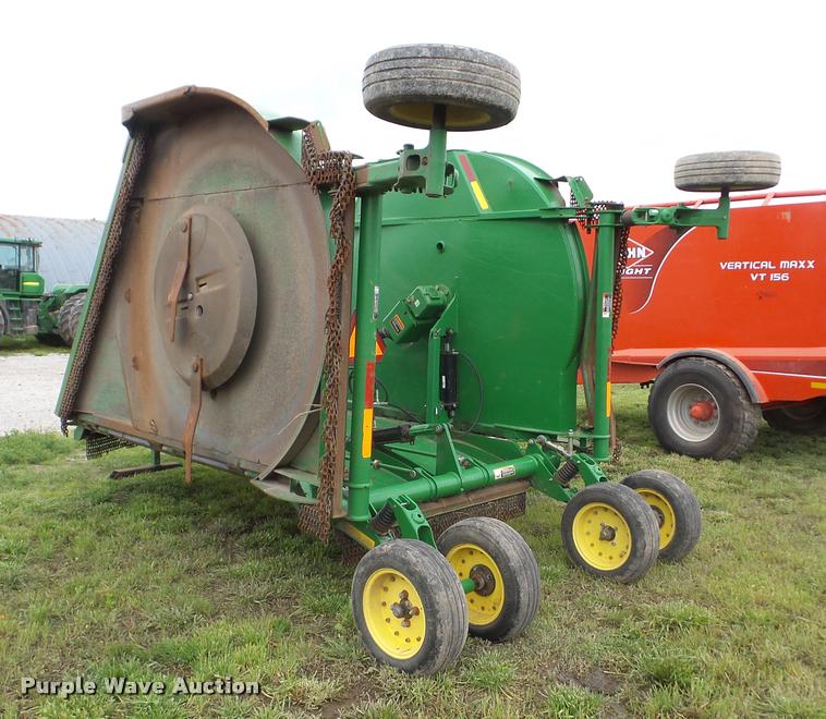 image for item J8623 2012 John Deere HX20 batwing rotary mower