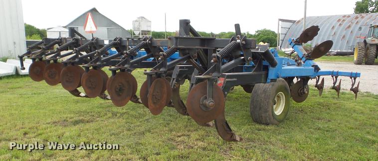 image for item J8624 DMI Ecolo-Tiger 730 disk ripper