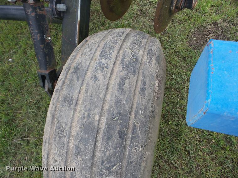 image for item J8624 DMI Ecolo-Tiger 730 disk ripper