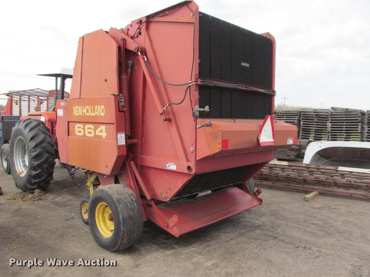 image for item K4881 1997 New Holland 664 round baler