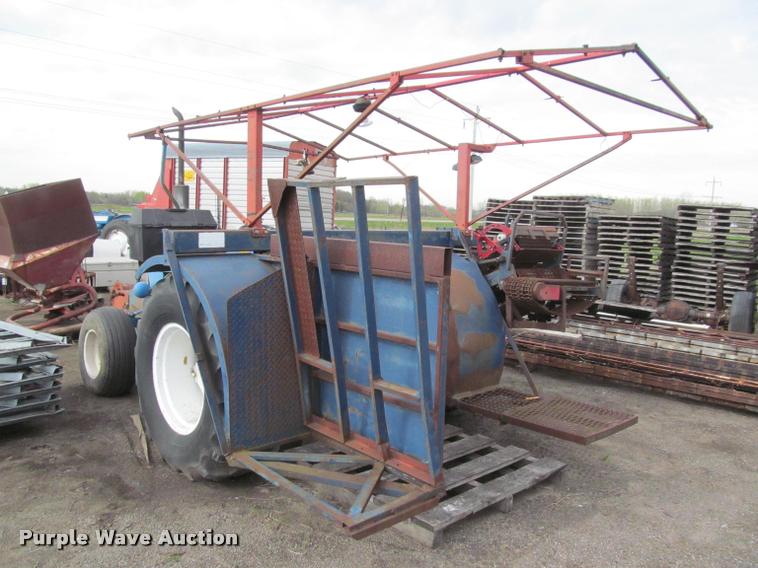 image for item K4889 Ford 3600 tractor with Brouwer sod harvester