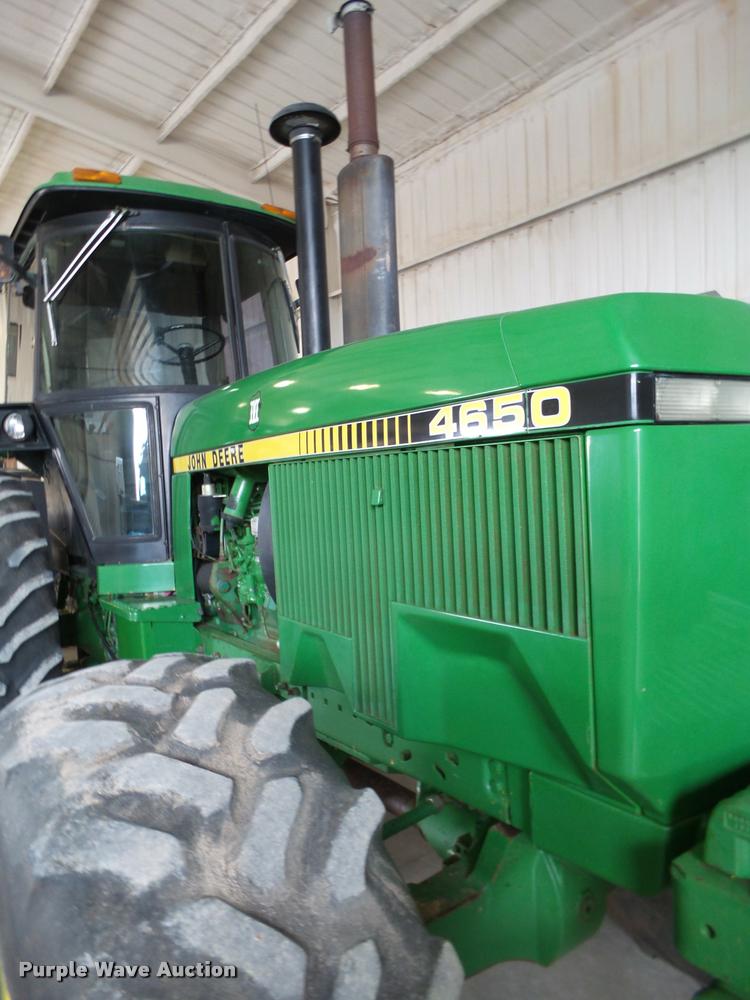 image for item L1525 1983 John Deere 4650 MFWD tractor