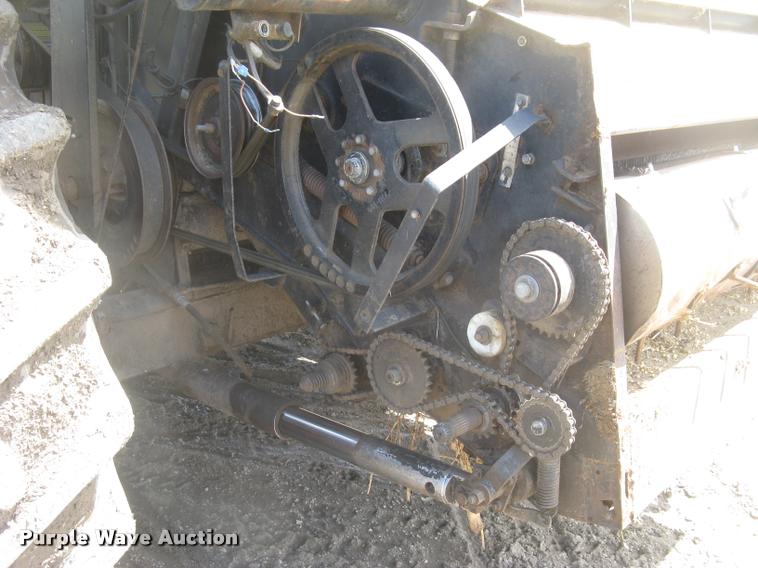 image for item L2356 1980 Gleaner L2 combine