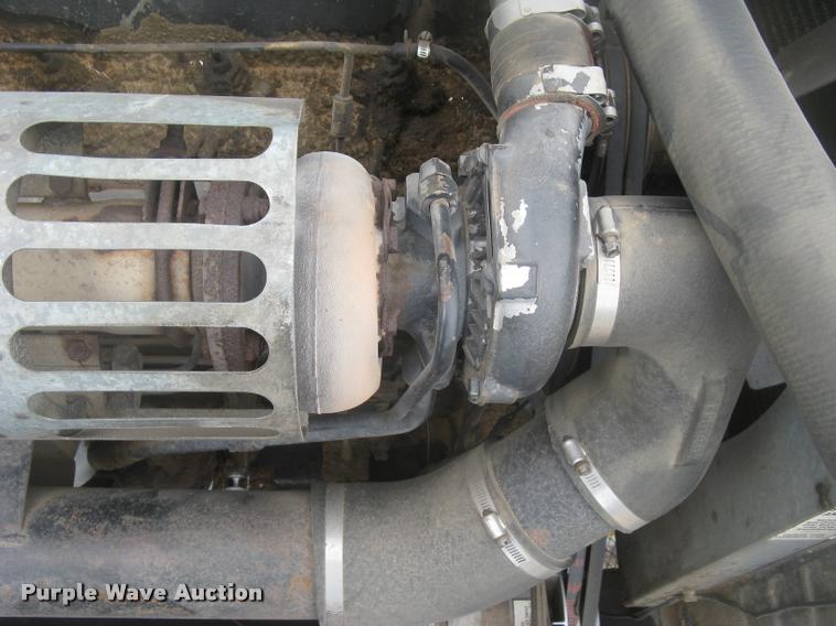 image for item L2356 1980 Gleaner L2 combine