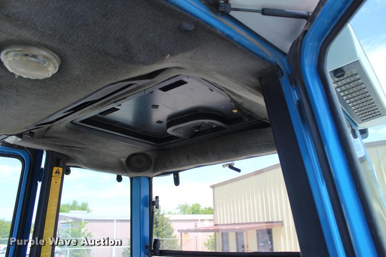 image for item L3122 Ford 7710 Series II tractor