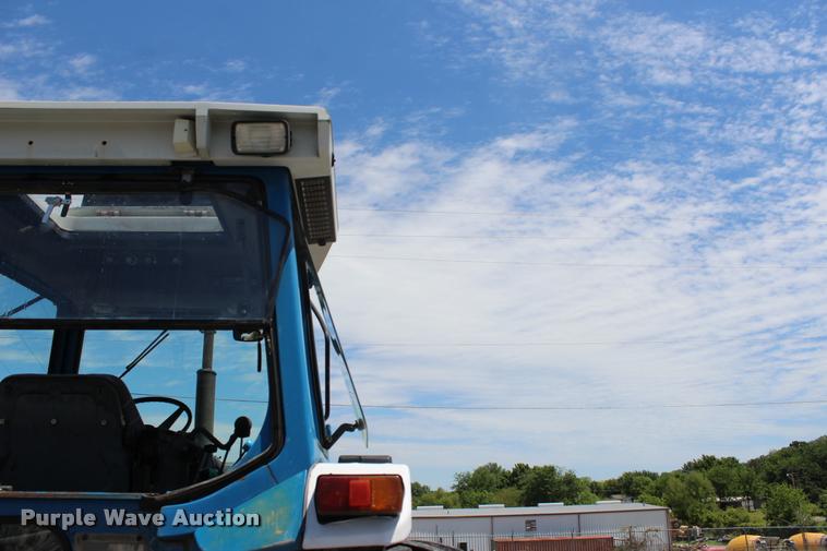 image for item L3122 Ford 7710 Series II tractor